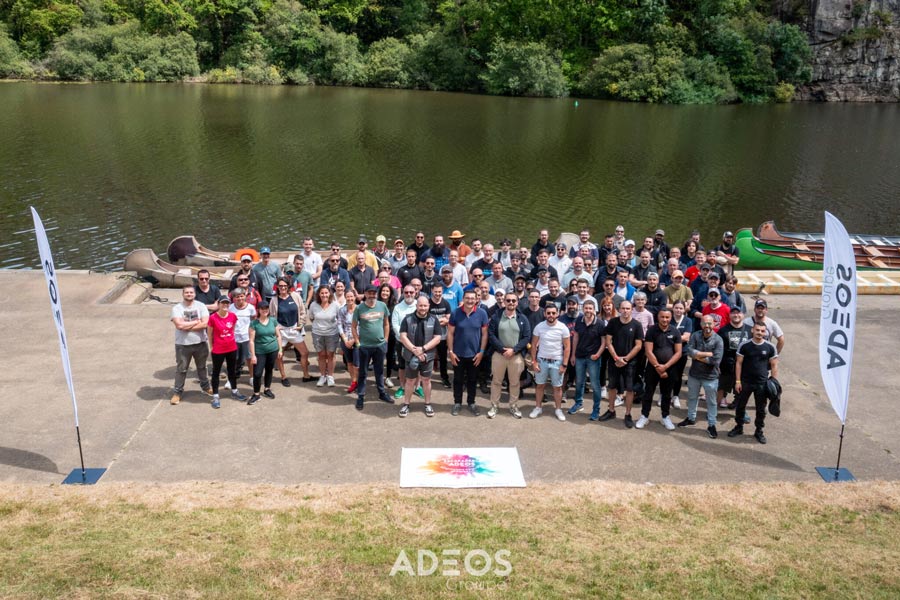 Photo de groupe team building ADEOS